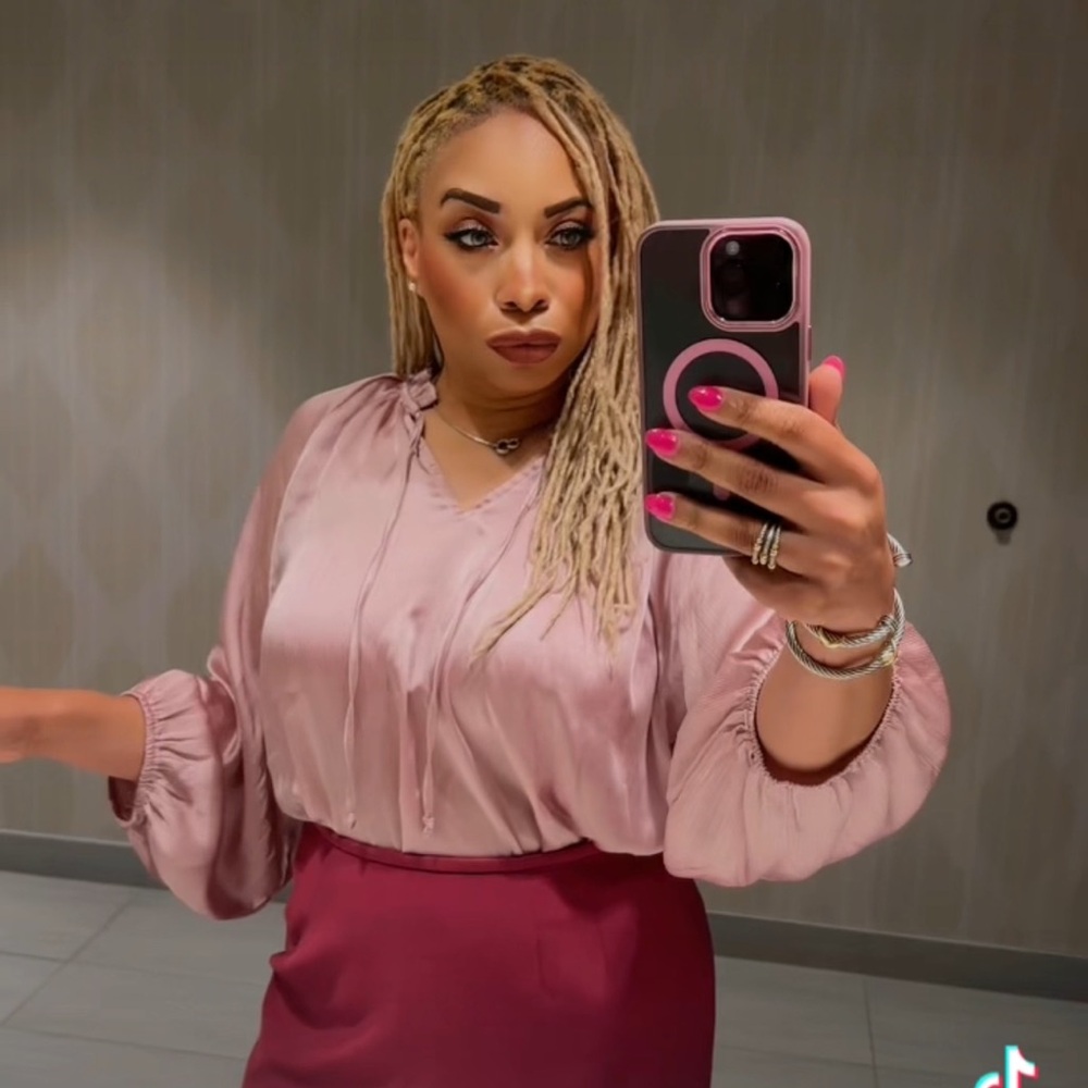 Elegant Pink Blouse B
